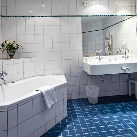 Apartment-hotel Schaffenrath 4*