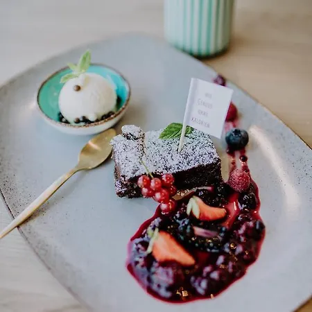 Apartment-hotel Schaffenrath 4*